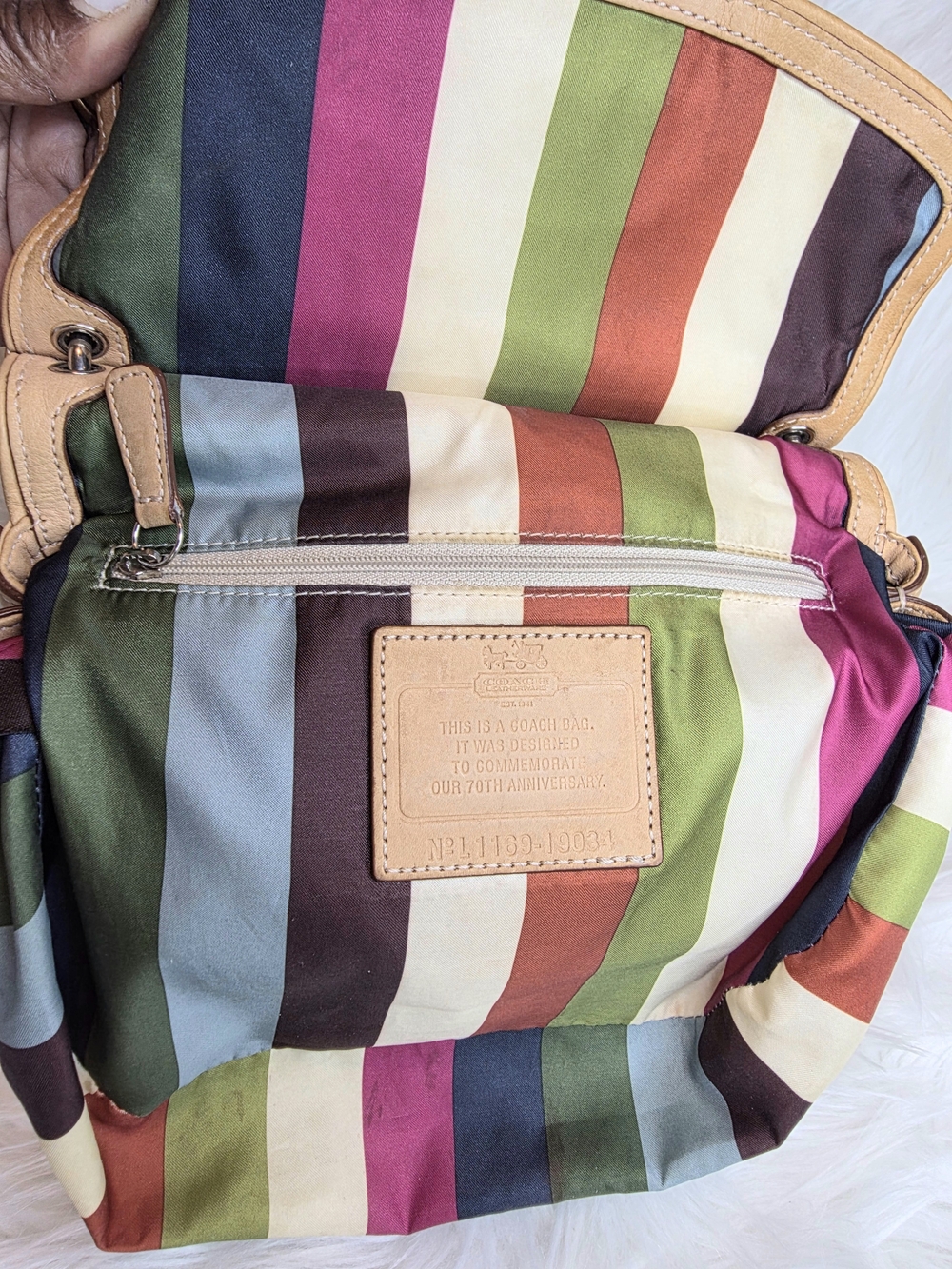 Coach 70th Anniversary LE Willis Legacy Bag & Tri Fold Compact Wallet Bag Strap - Picture 7 of 17